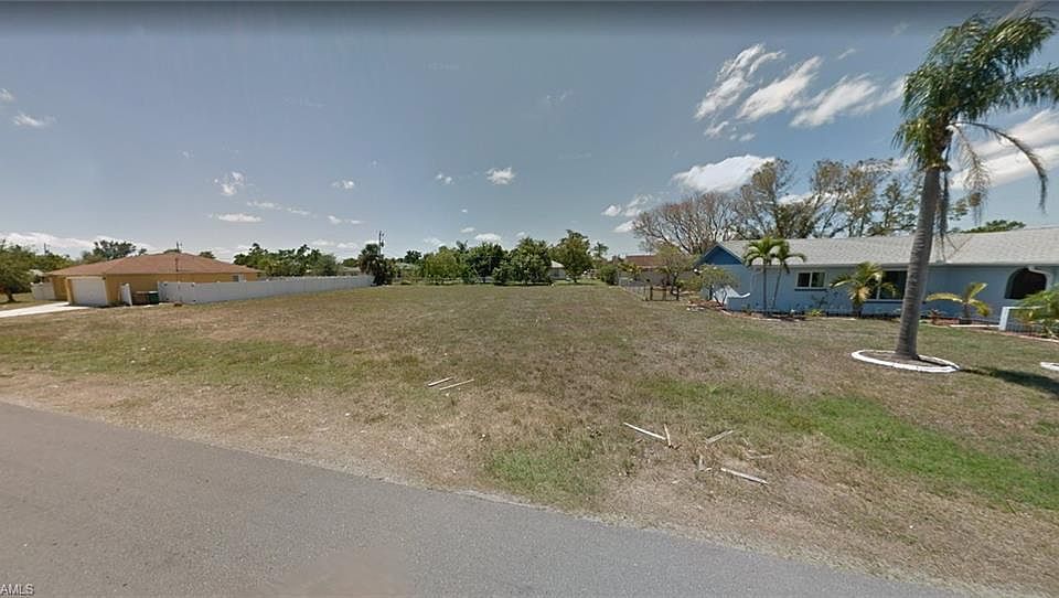1st image of 1820 SE 15th Pl