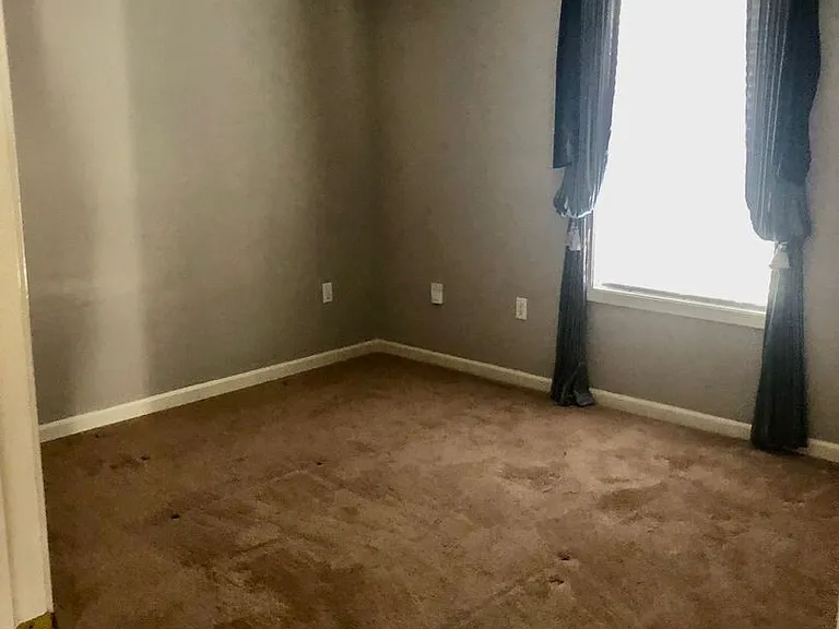 92 Lelia Ln — Photo 15
