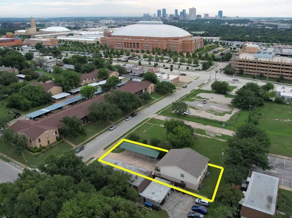 3641 Bryce Ave, Fort Worth, TX 76107