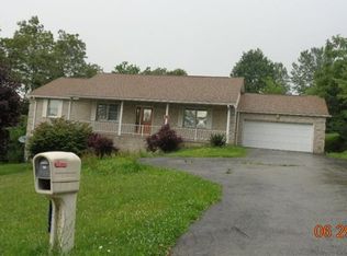 523 Bank St, Derry, PA 15627