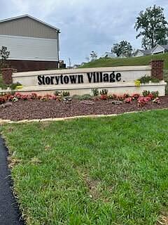 3rd image of 104 Storytown Vlg