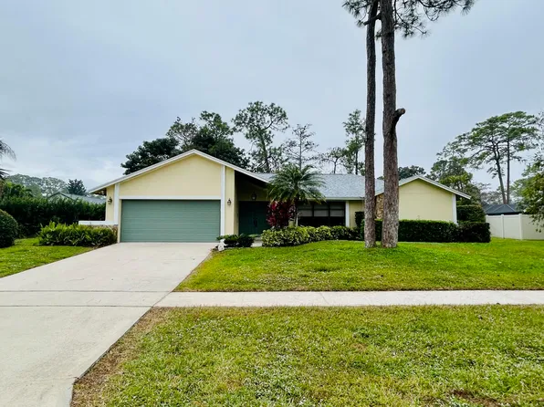 13628 Ishnala Circle, Wellington, FL 33414