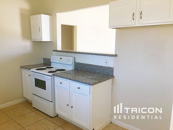 2nd image of 25188 Juanita Ave