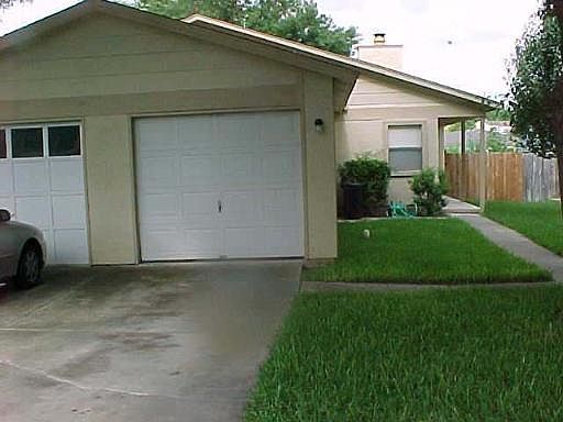 2nd image of 14514-14516 WADDESDON BLUFF