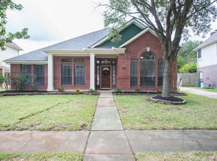 2021 Catamaran Dr, League City, TX 77573