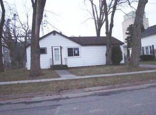 116 Grant St, Auburn, MI 48611