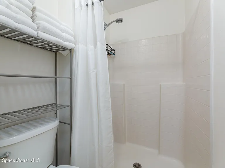 4540 Bellaluna Dr — Photo 24