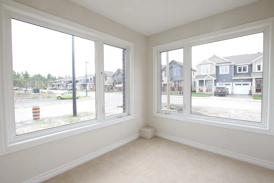 2094 Leinster Circle — Photo 4