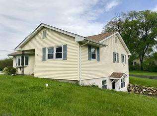 802 County Route 517, Glenwood, NJ 07418