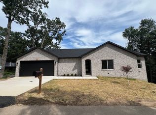 7 Damerham Ln, Bella Vista, AR 72714
