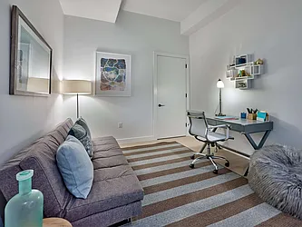 Rented by The Marketing Directors (Arias)