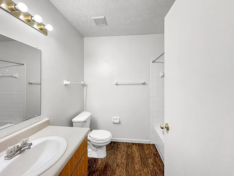 5360 Glenn Cross Rd — Photo 11