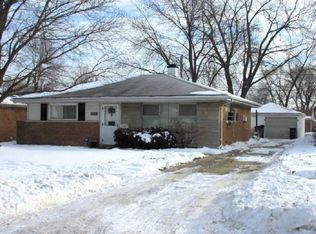 17323 Lorenz Ave, Lansing, IL 60438