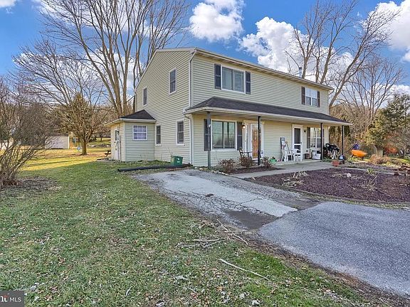 4th image of 4094 Marietta Ave