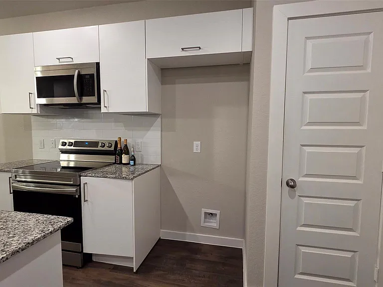 9773 Grosbeak Ln — Photo 11