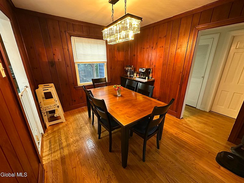 5th image of 6 Pfeil Avenue