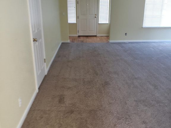 3rd image of 103 Barcelona Dr