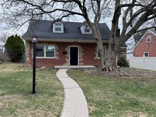 625 Fernwood St, Emmaus, PA 18049