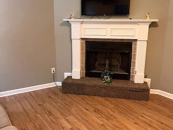 LIVING ROOM WITH FIREPLACE