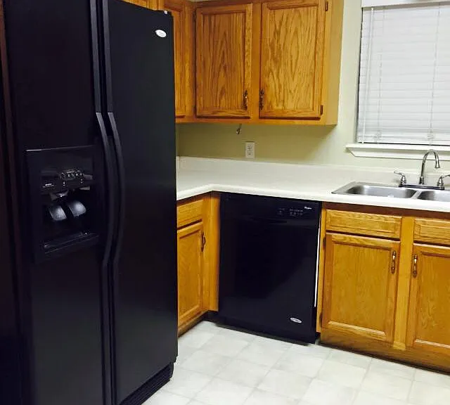 608 W Polk Ave — Photo 1