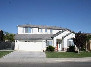 22 Claudia Autumn Dr, Bakersfield, CA 93314