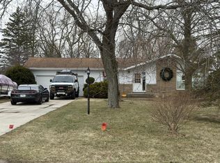 1328 Woodland Rd, Kohler, WI 53044