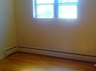 5439 W 23rd St APT 4, Cicero, IL 60804