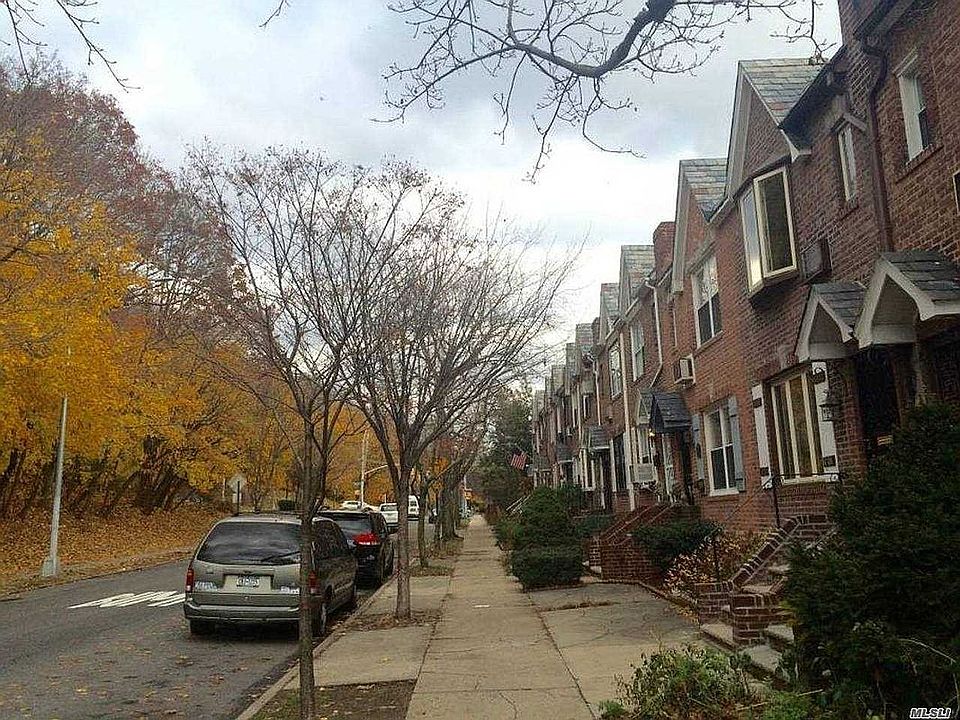 1st image of 80-12 Park Ln S