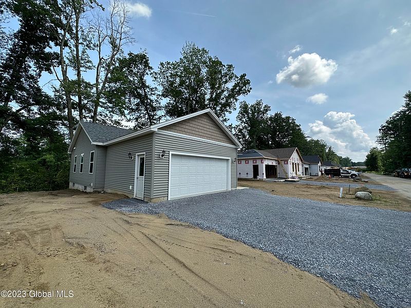 4th image of 54 Overlook Drive