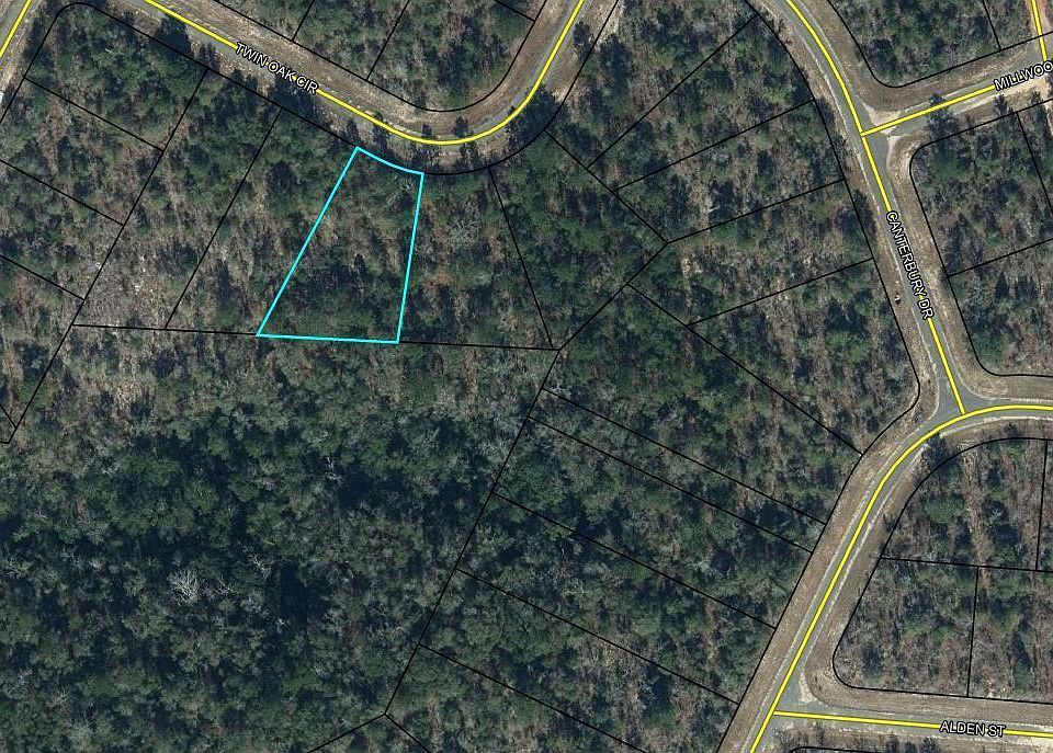 2nd image of Twin Oak Cir