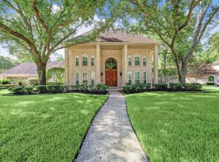 1519 Scenic Shore Dr, Kingwood, TX 77345