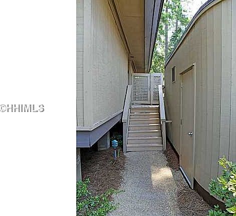 2nd image of 108 Devils Elbow Ln #108