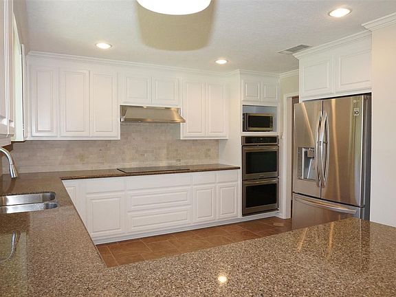 5th image of 5920 Wynden Way