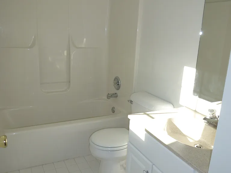 1901 Tanglewood Pl — Photo 15