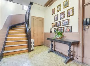 26-21 9th St, Astoria, NY 11102