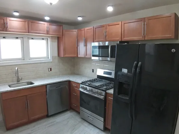 2012 68th Ave, Philadelphia, PA 19138