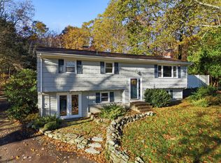 72 Society Rd, Niantic, CT 06357