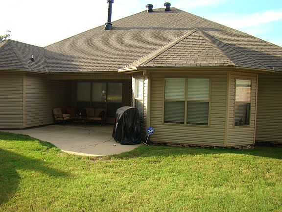2nd image of 7339 Deer Meadows Ct