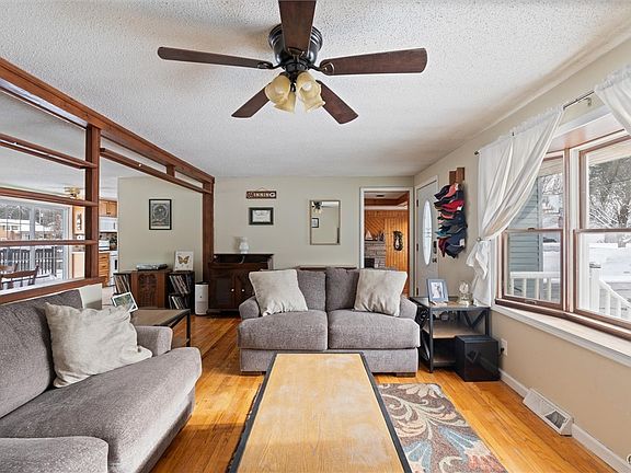 3rd image of 5793 W Pine Grove Rd