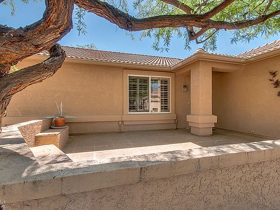 3rd image of 4448 S Louie Lamour Dr