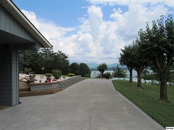 5th image of 1243 Cedar Hills Rd