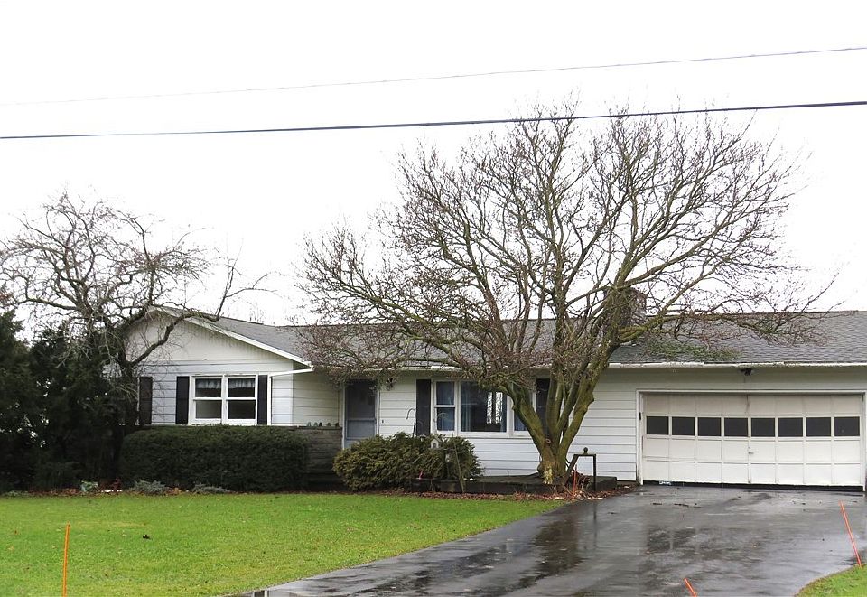 105 Douglas Heights Dr, Canastota, NY 13032 Zillow