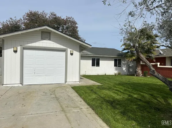 749 Anita Ave, Delano, CA 93215