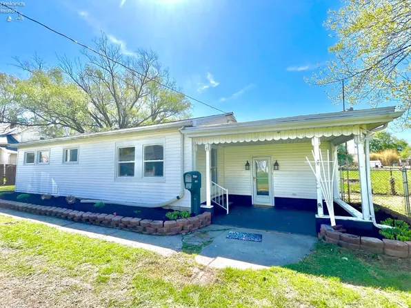120 McKim 1/2 St, Bellevue, OH 44811