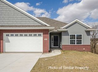522 Majestic Oak Ct, Solon, IA 52333