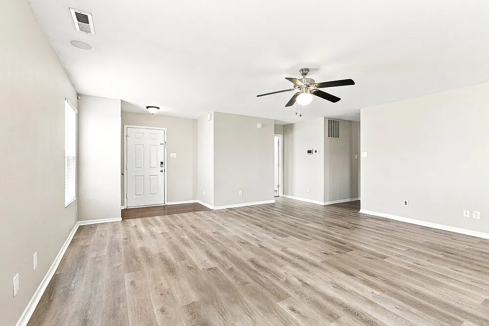 3 bed, 2.0 bath, 1507 sqft, $1,750 — Photo 3