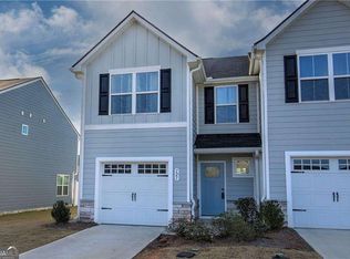 121 Chastain Dr, Cartersville, GA