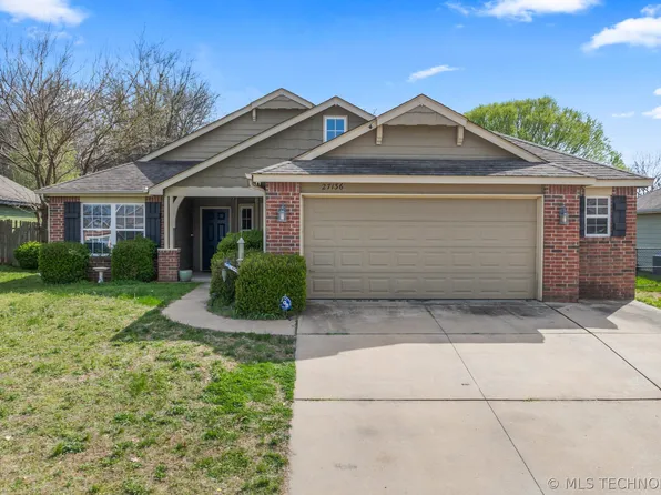 27136 E 123rd Pl S, Coweta, OK 74429