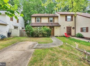 20 Hyacinth Ln, Sicklerville, NJ 08081
