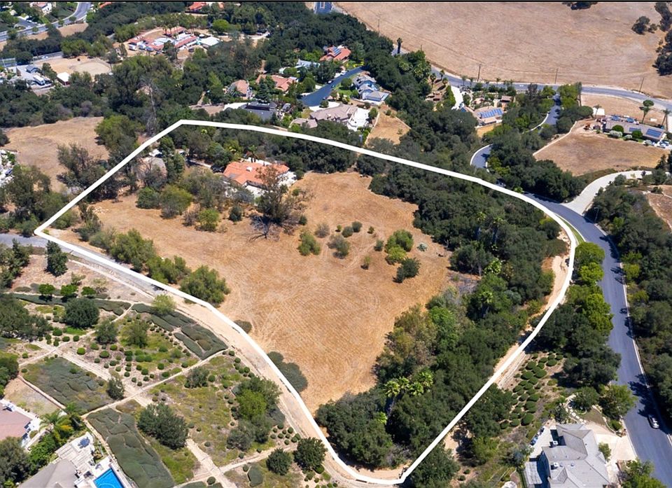 1st image of 2294 Old Carbon Canyon Rd